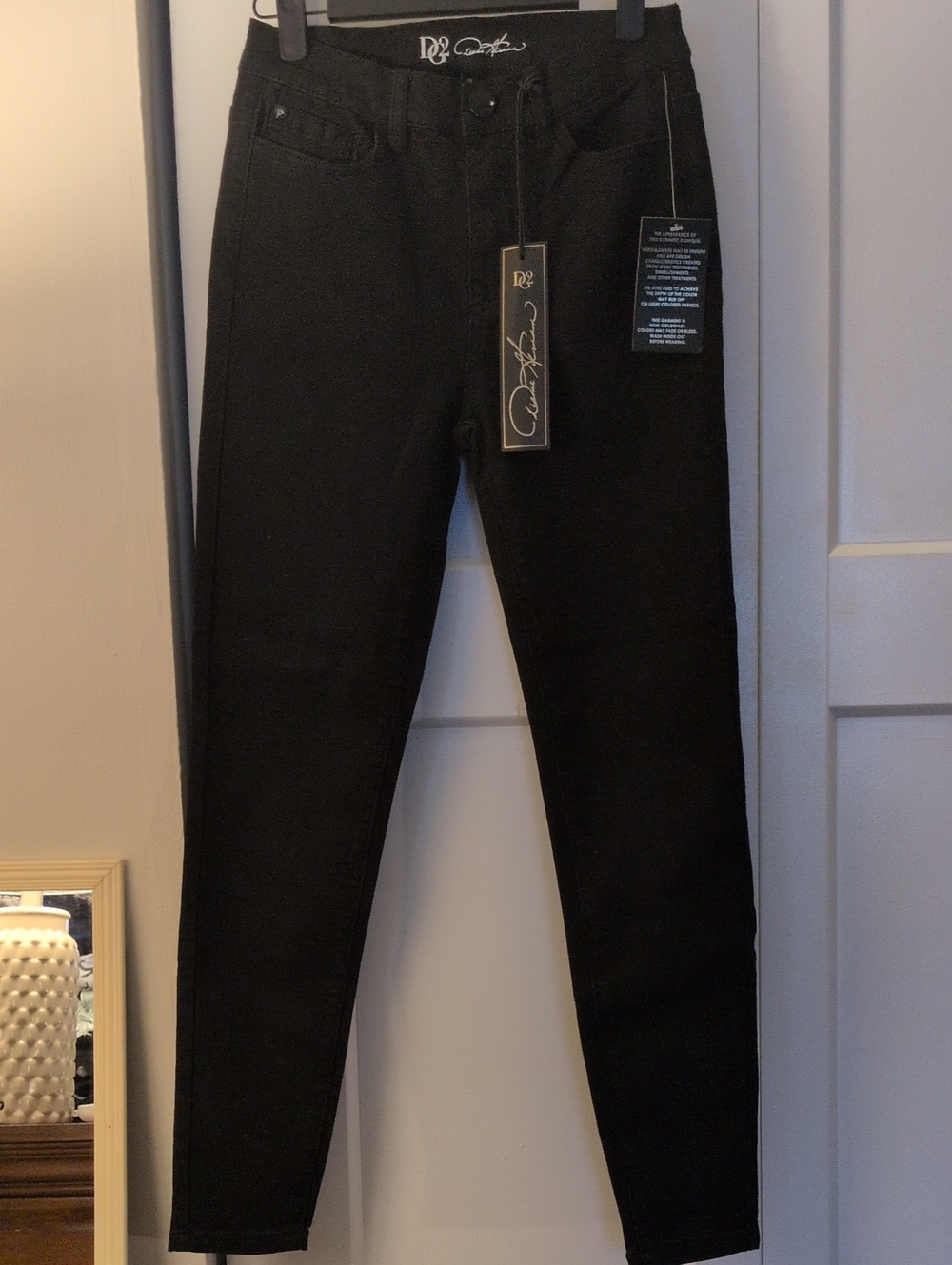 DG2 Skinny Jeans